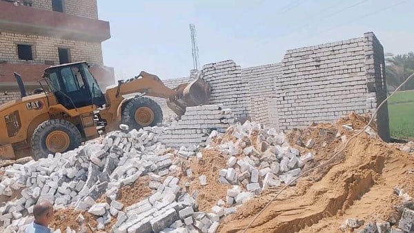 حملات رقابية لمواجهة التعديات بالبحيرة حملات رقابية لمواجهة التعديات بالبحيرة