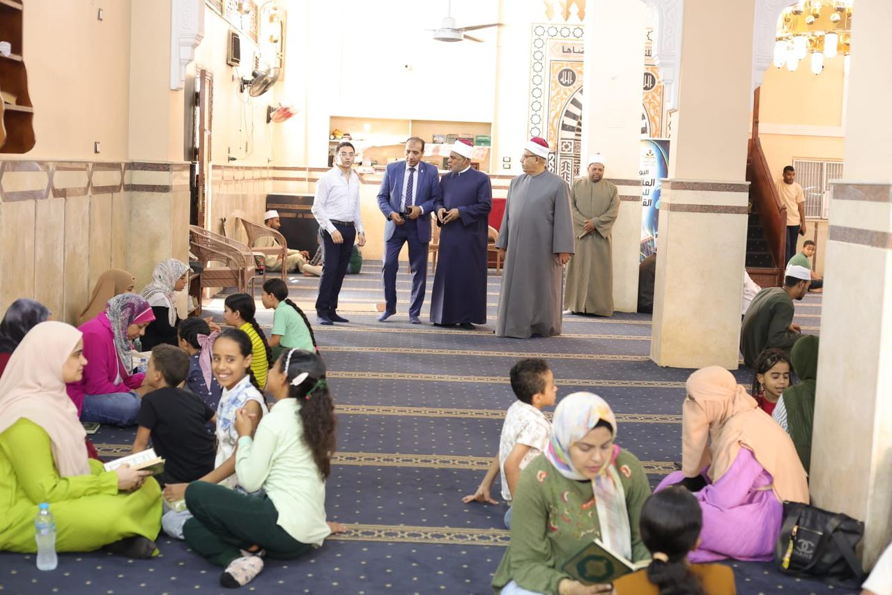 الأقصر تشارك في يوم السرد القرآنى بتلاوة الأطفال داخل معاهد الحرمين