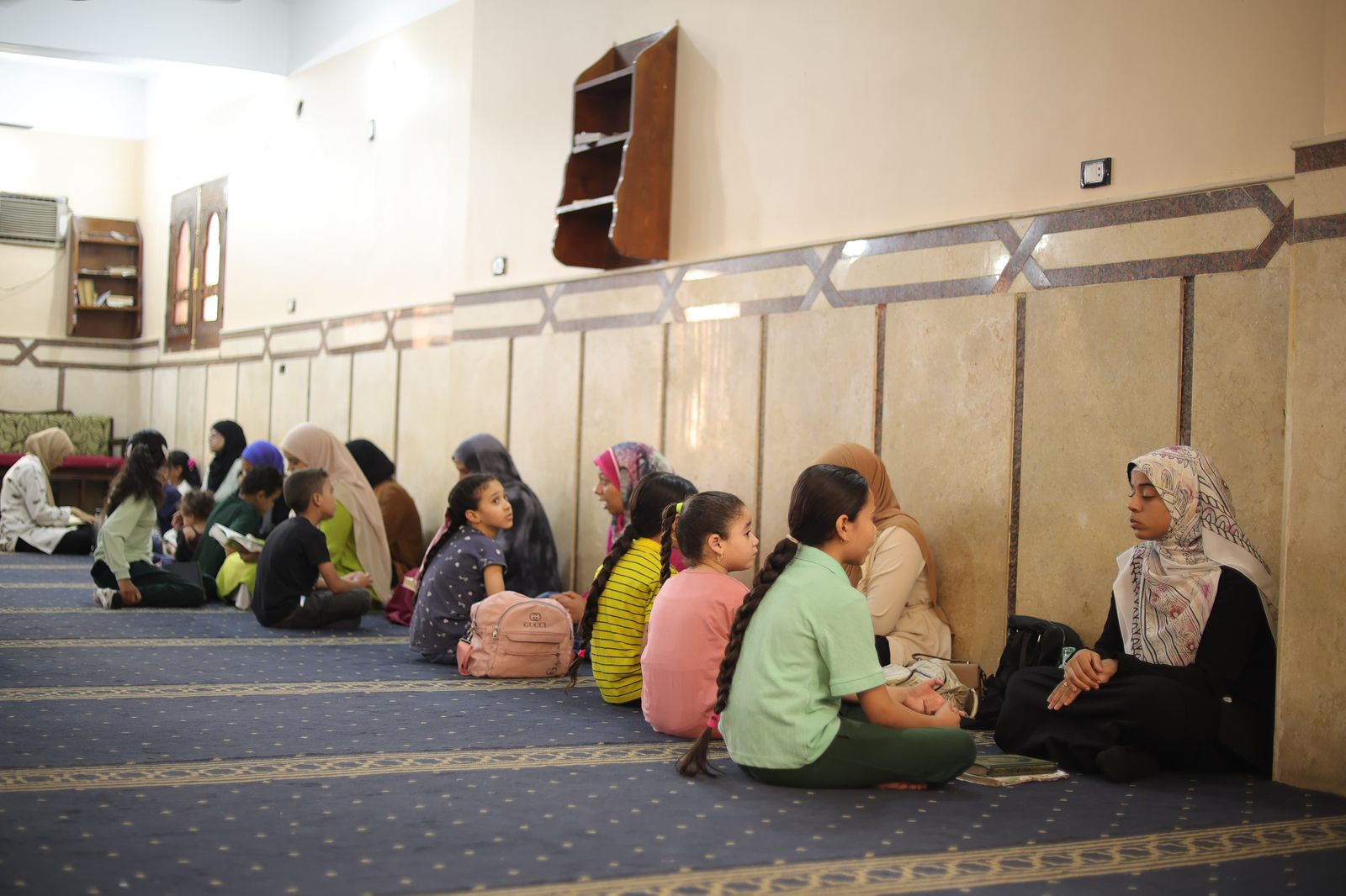 أطفال الأقصر يتألقون فى يوم السرد القرآنى بمعاهد الحرمين