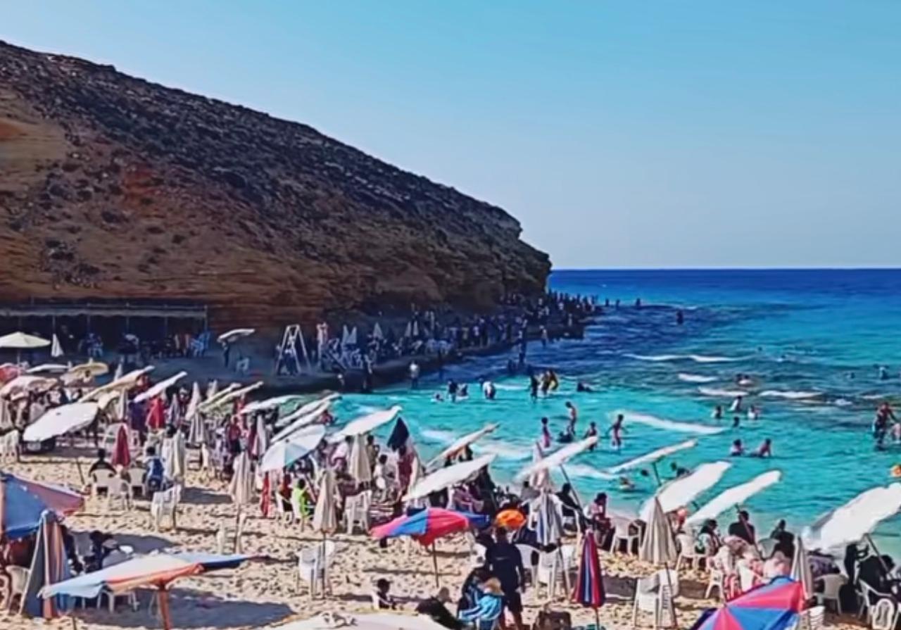 عجيبة ع