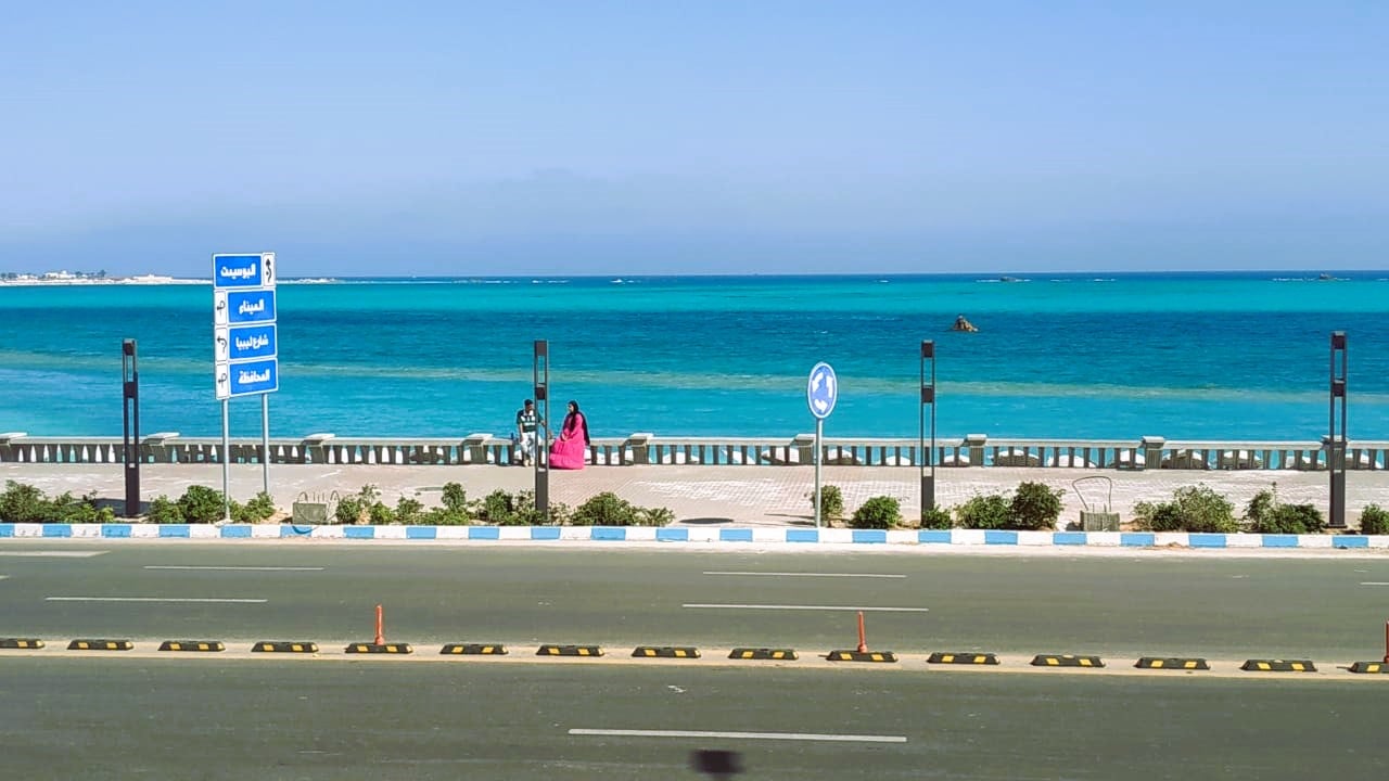 اجواء رائعة على شواطئ كورنيش مطروح - Copy