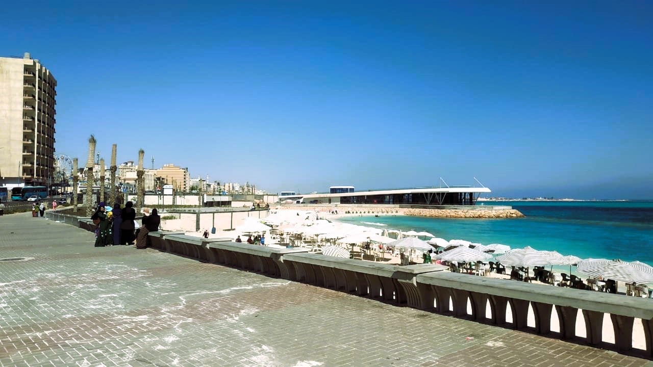 شواطئ كورنيش مطروح