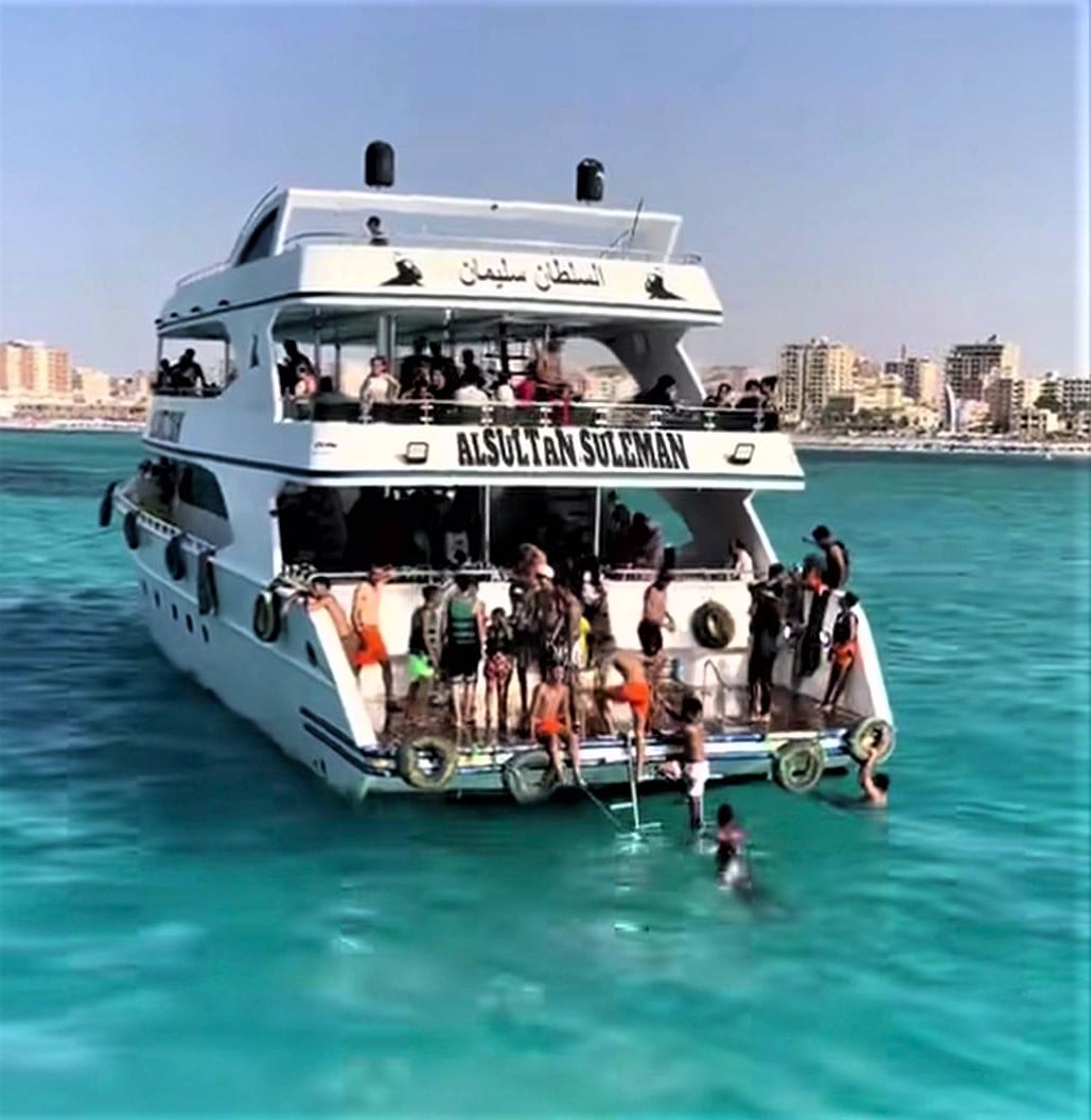 انتعاش الرحلات البحرية بمصيف مطروح انتعاش الرحلات البحرية بمصيف مطروح