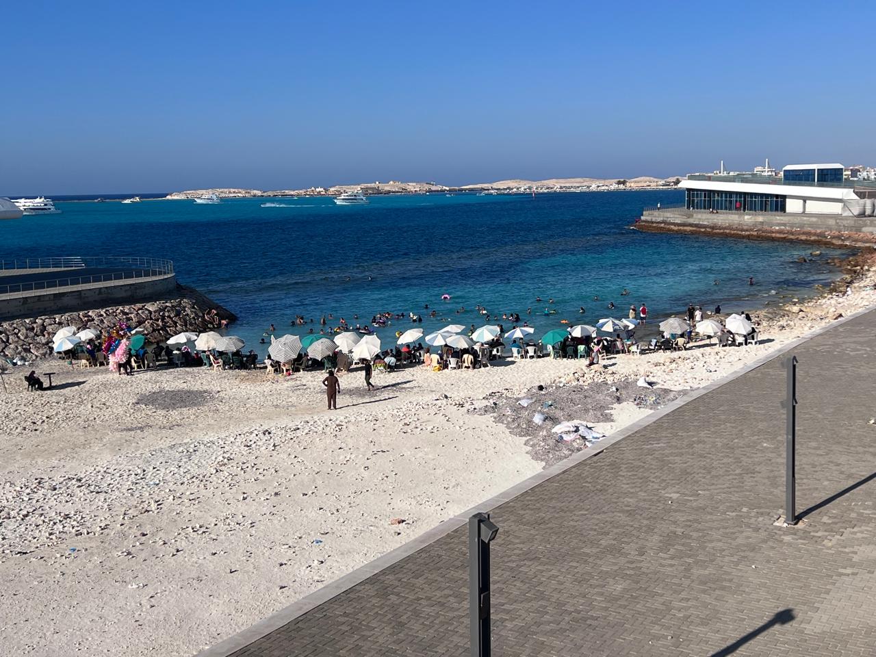 احد شواطئ كورنيش مطروح