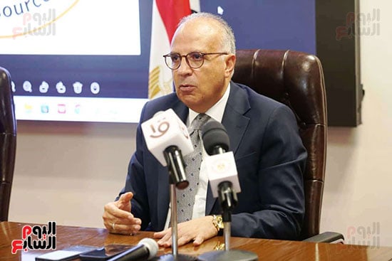 مءتمر وزير الري (1)