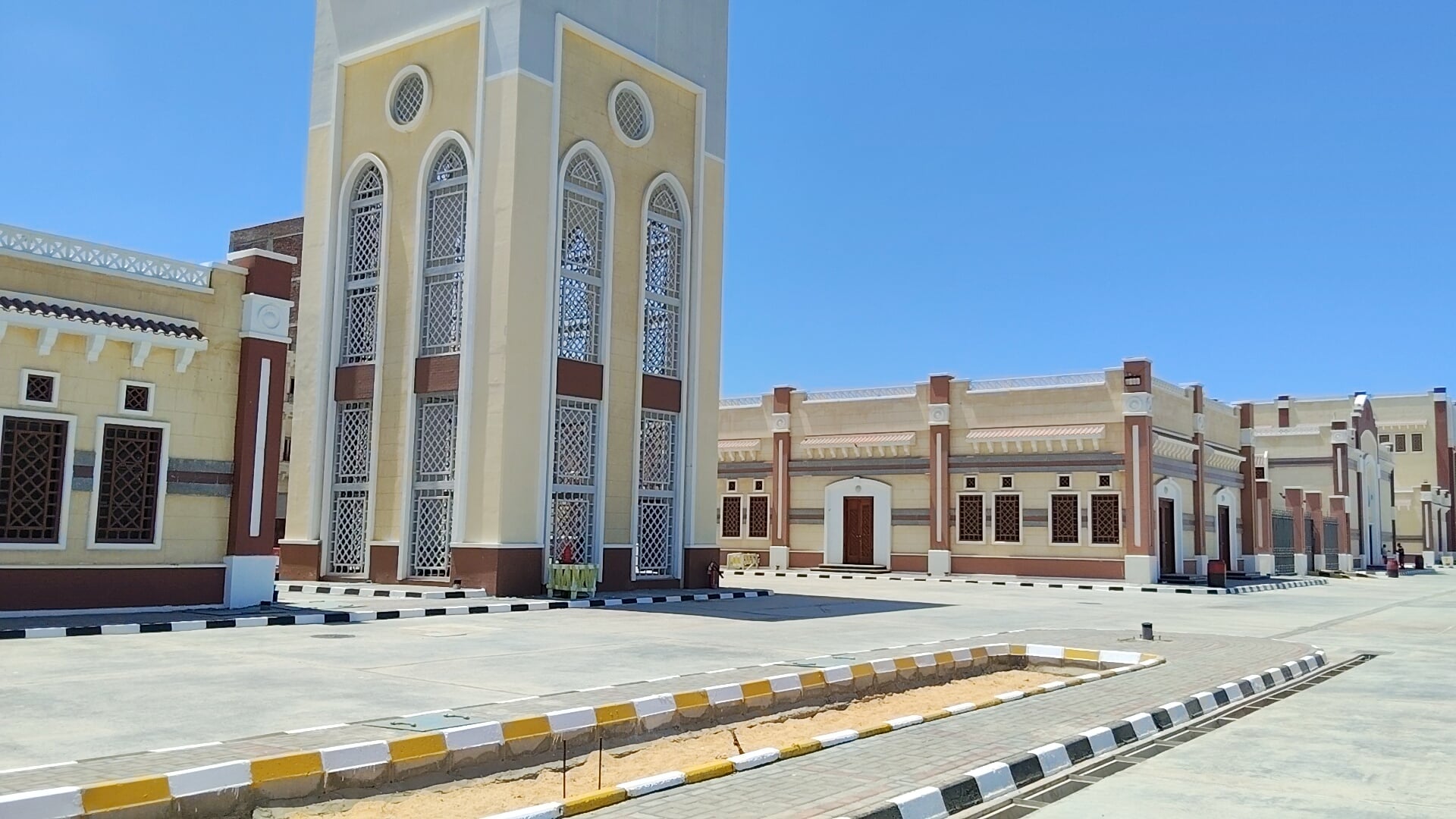 المراحل النهائية لميناء رشيد