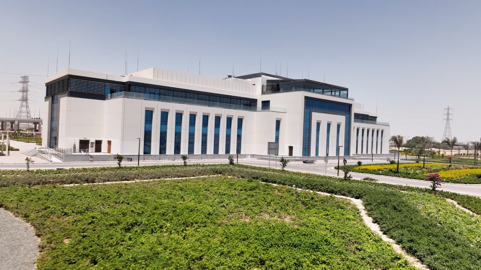 انشاءات جديدة بالميناء لإدارته (5)