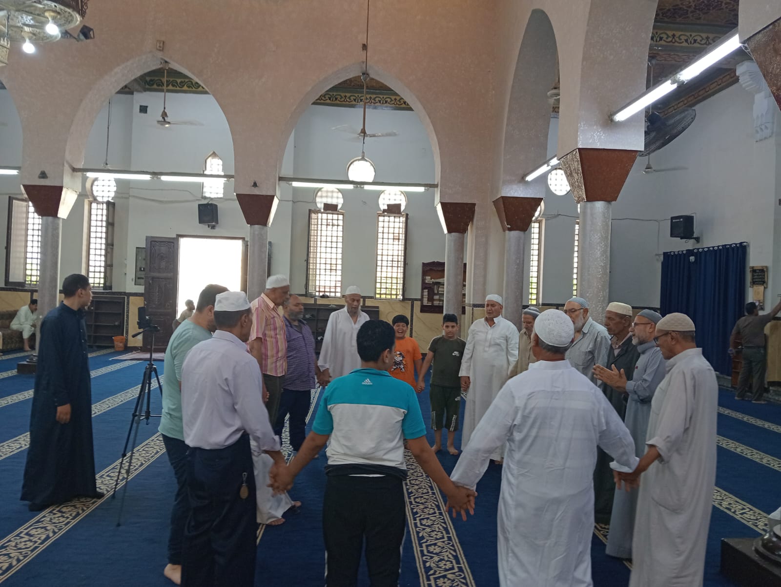 حلقة ذكر ومدح الرسول صلى الله عليه وسلم