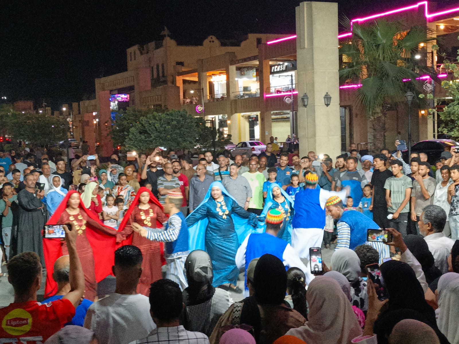 شارع الفن فى أسوان شارع الفن فى أسوان