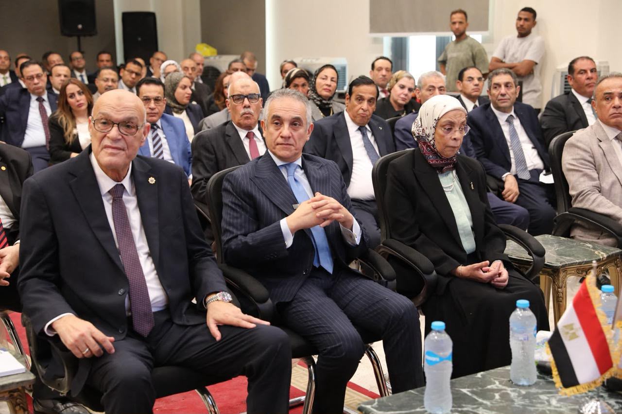 المشاركون في الجولة المشاركون في الجولة