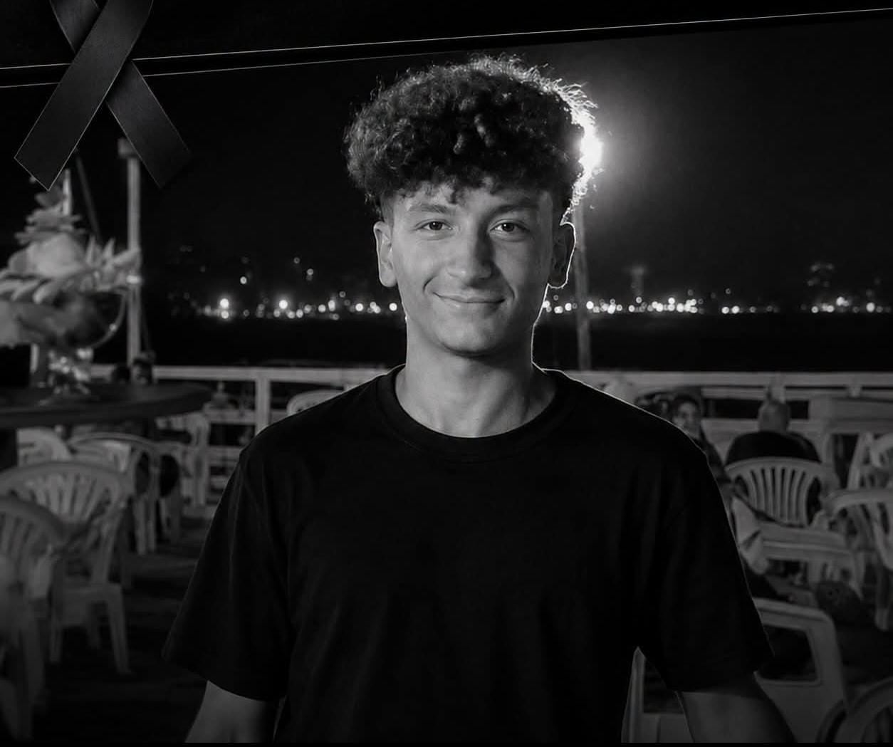 الشاب الغريق (1)