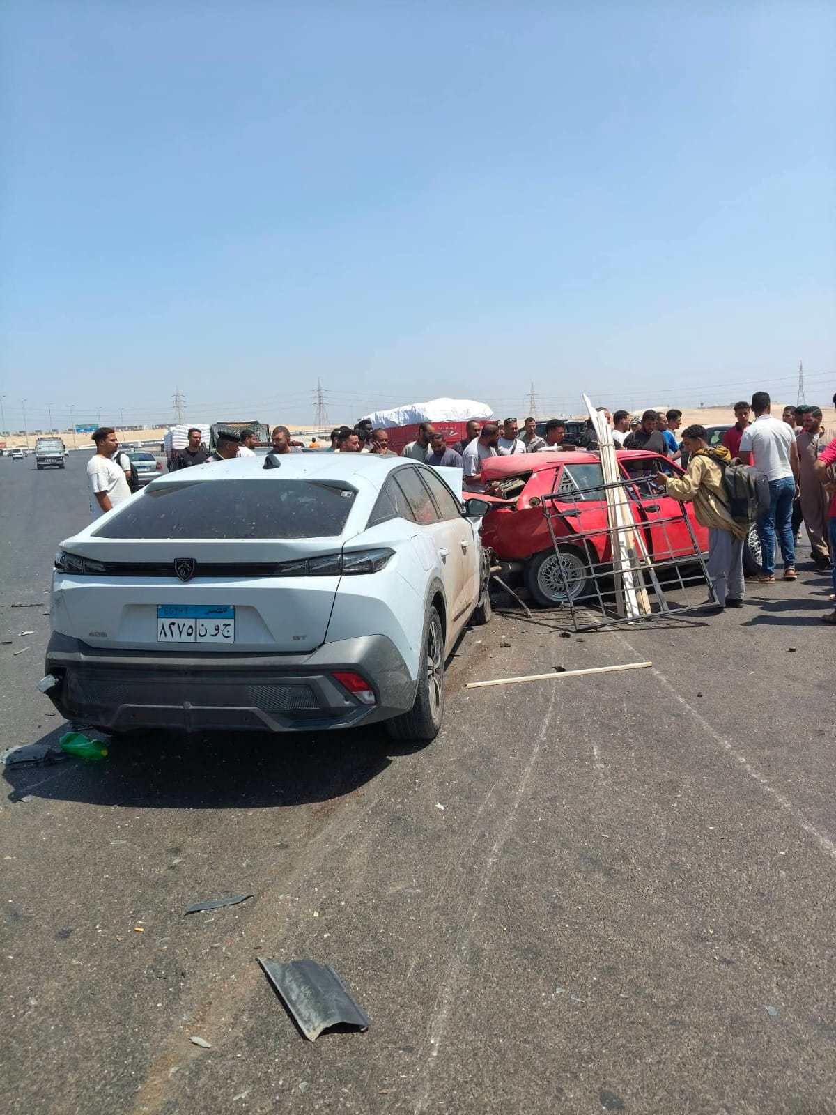 مصرع سائق إثر حادث تصادم سيارتين بالطريق الدائرى (1)