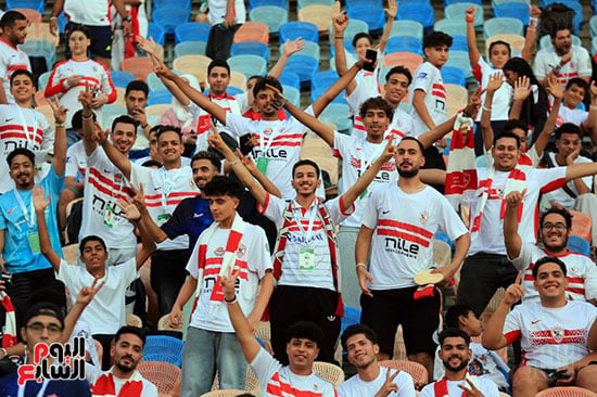 جماهير الزمالك فى لقاء بورت الجيبوتي  (7)