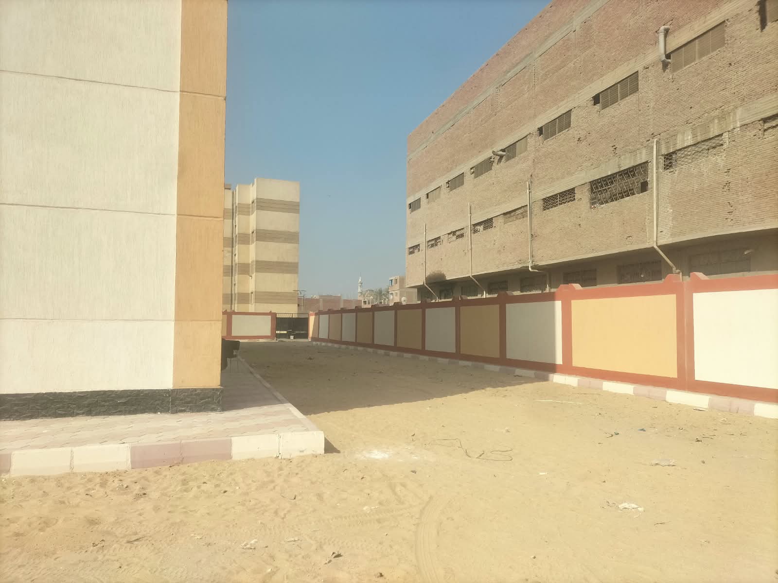 استعدادات المدارس الجديدة