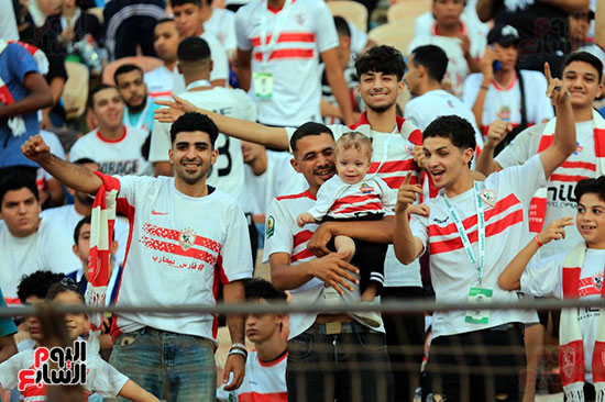 جماهير الزمالك فى لقاء بورت الجيبوتي  (8)