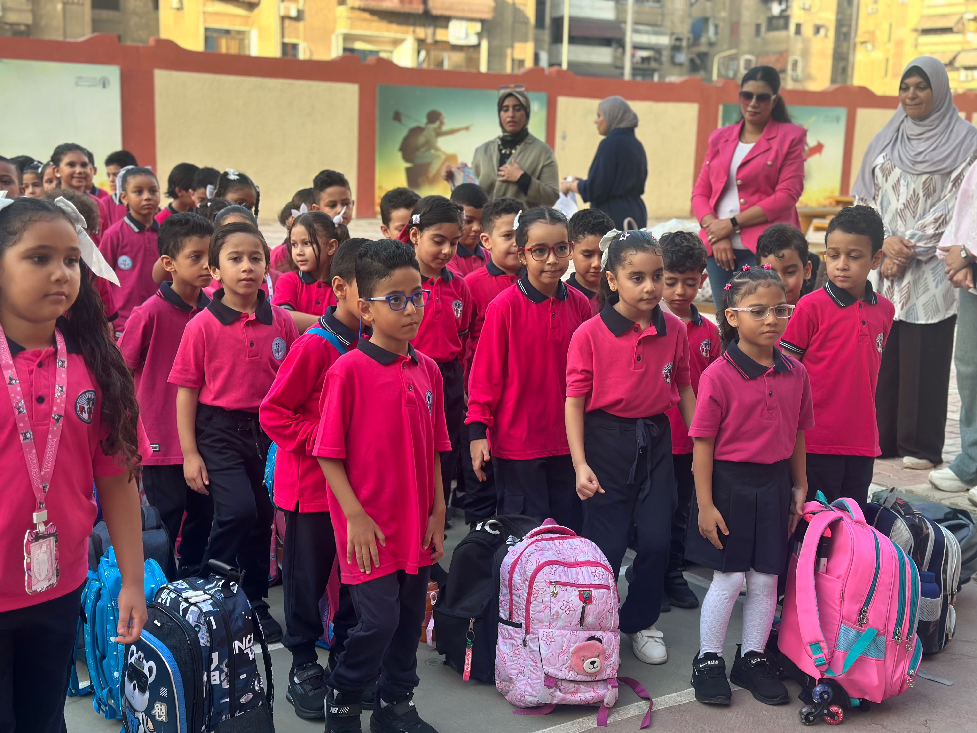 الطابور بالصباح (1)