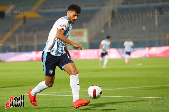 بيراميدز وجورماهيا الكيني  (4)