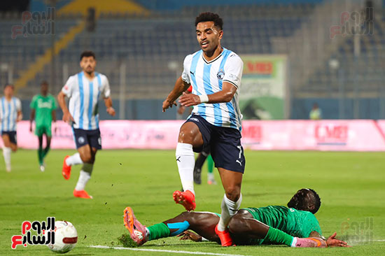 اوباما يمر من لاعب جورماهيا