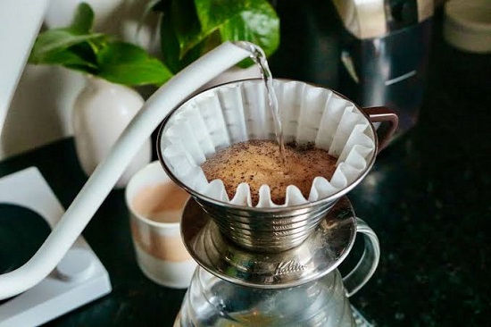طريقة عمل القهوة المقطرة