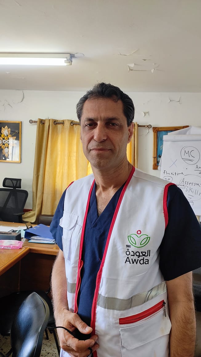 الدكتور محمد مهنا مدير مستشفى العودة