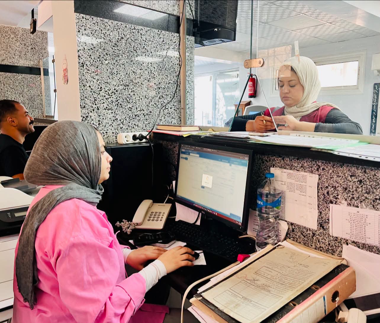 استقبال أصحاب المحال ببورسعيد