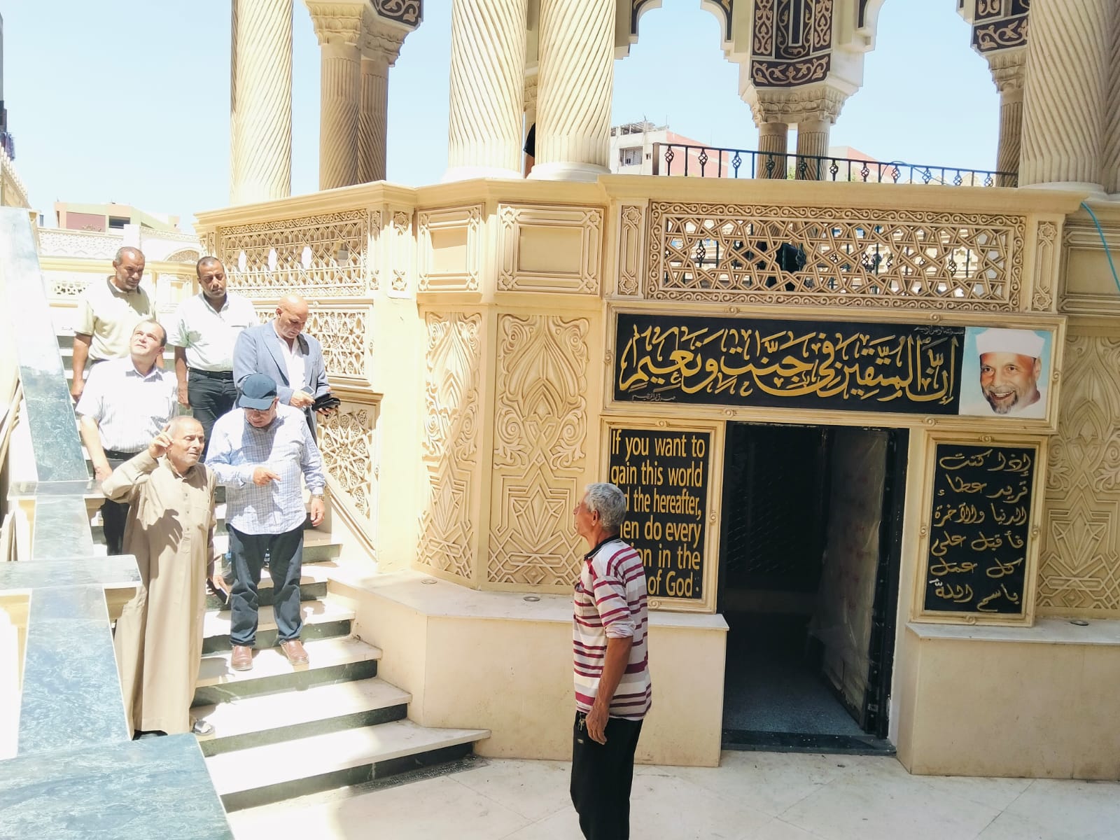 جانب من متابعة أعمال التطوير
