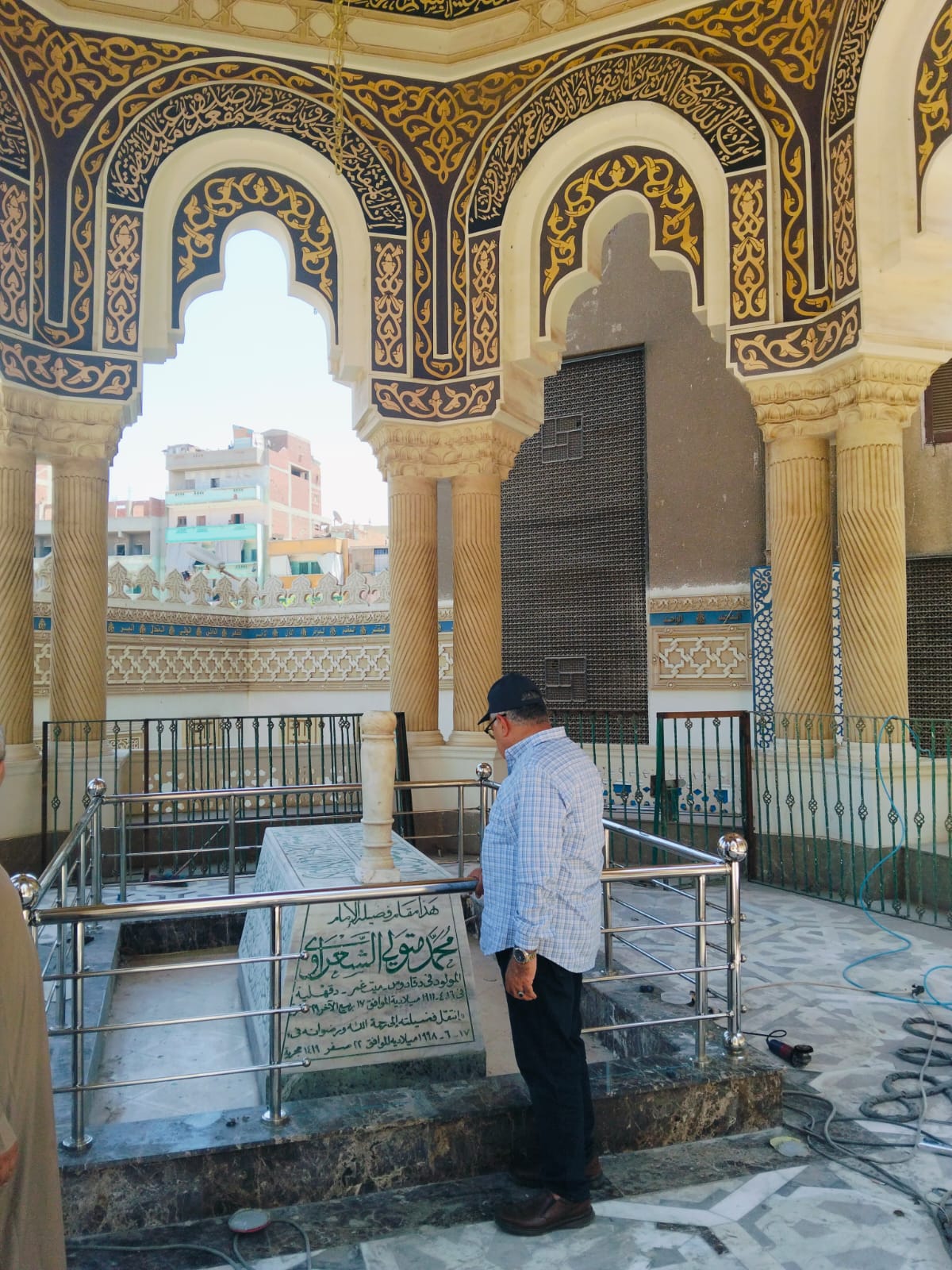 محافظ الدقهلية يتفقد الضريح