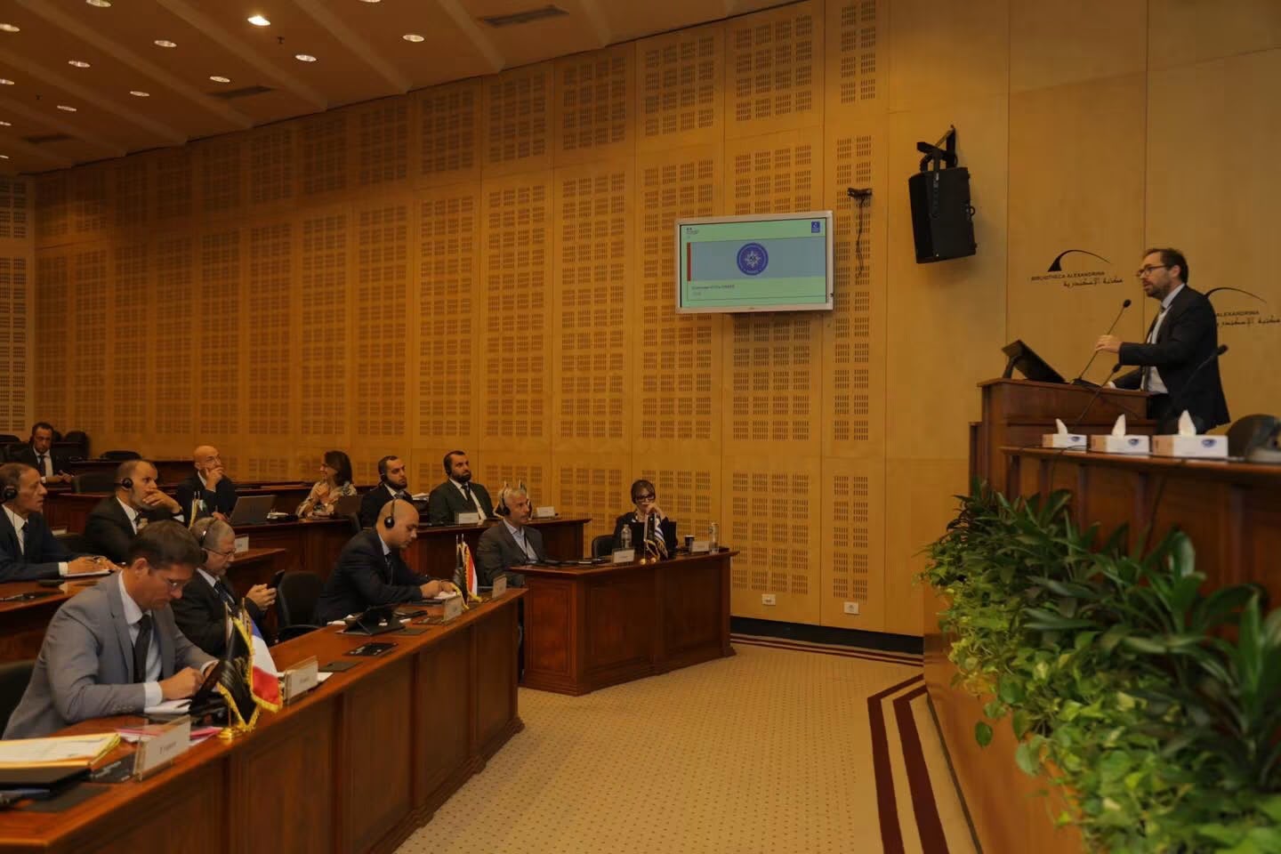 المنتدى الملاحي الدولي لمكافحة الفساد والإتجار غير المشروع في المتوسط (7)