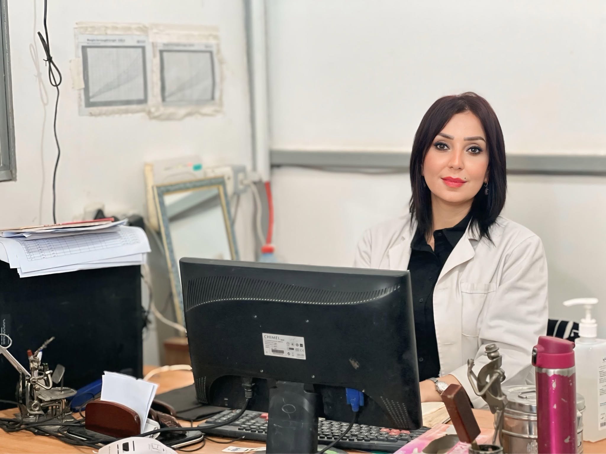 الطبيبة الفلسطينية رنا زعيتر