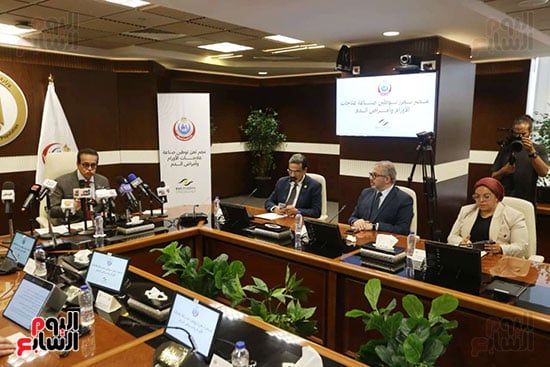 مؤتمر وزير الصحه (4)