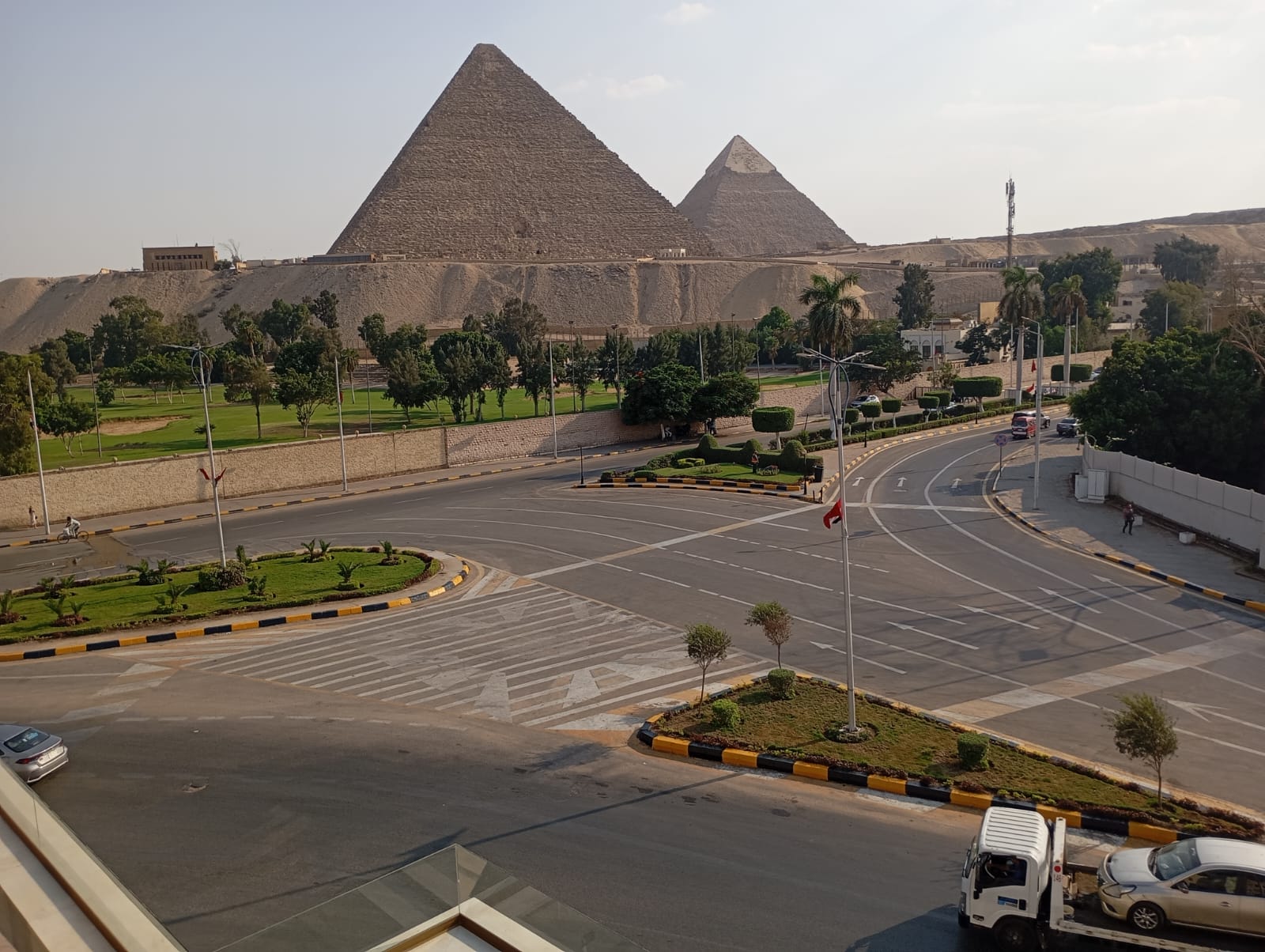 منطقة المتحف المصرى الكبير تتجمل لاستقبال الرئيس الصينى (8)