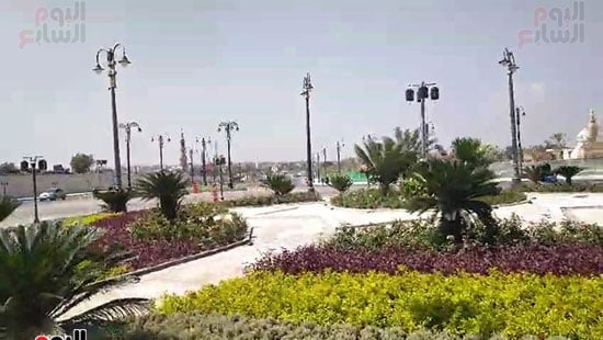 الحديقة تقع امام مسجد السيدة عائشة