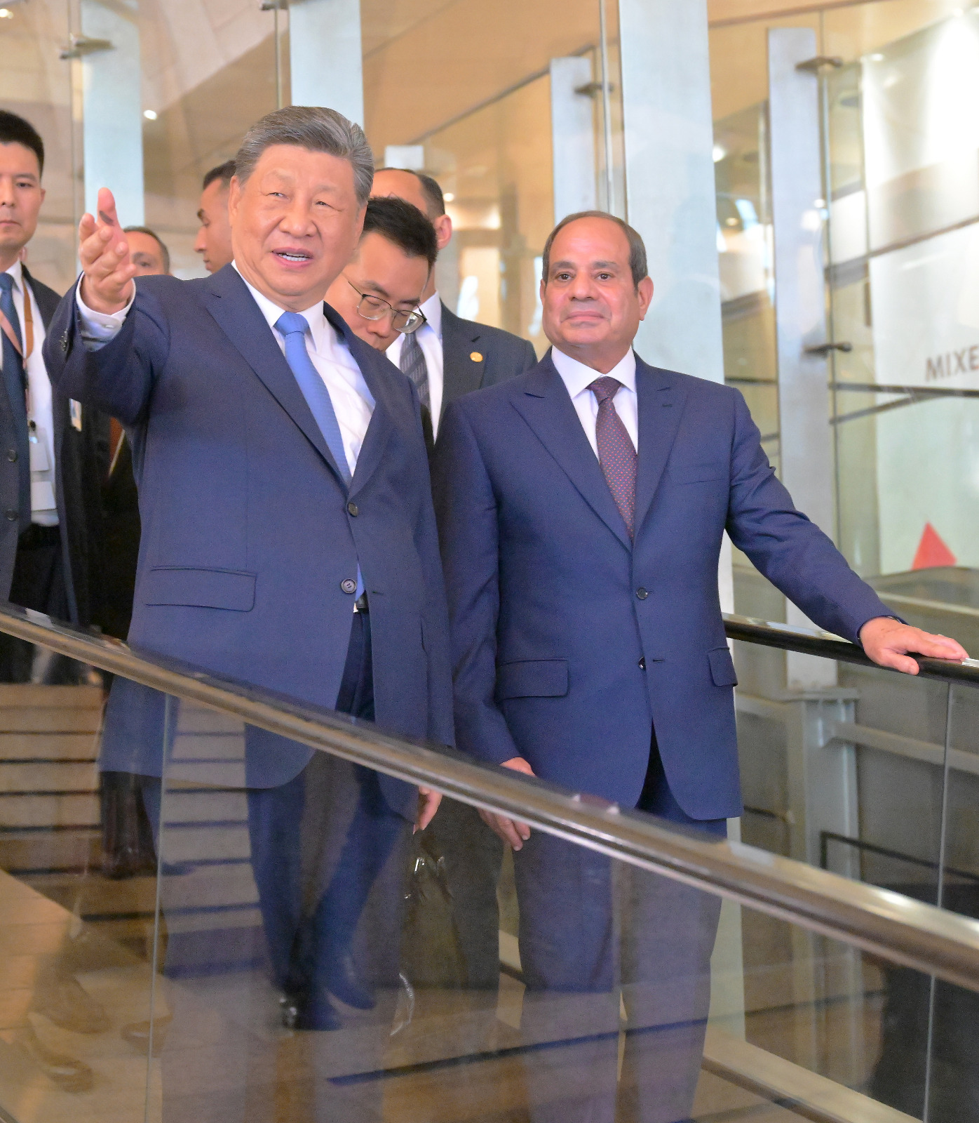 الرئيس الصيني يشيد بالمتحف المصري الكبير (2)