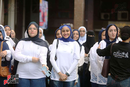  استقبال الطلاب الجدد  (1)