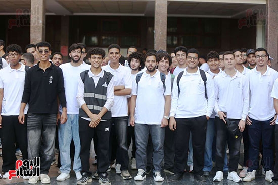 طلاب جامعة عين شمس (3)