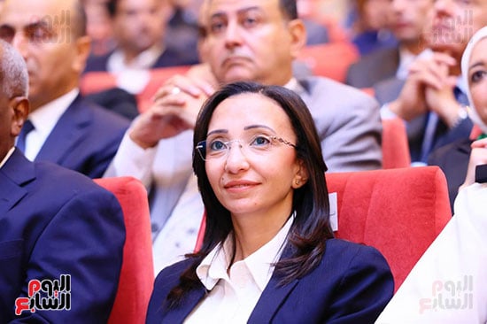 الدكتورة جاكلين عازر محافظ البحيرة الدكتورة جاكلين عازر محافظ البحيرة