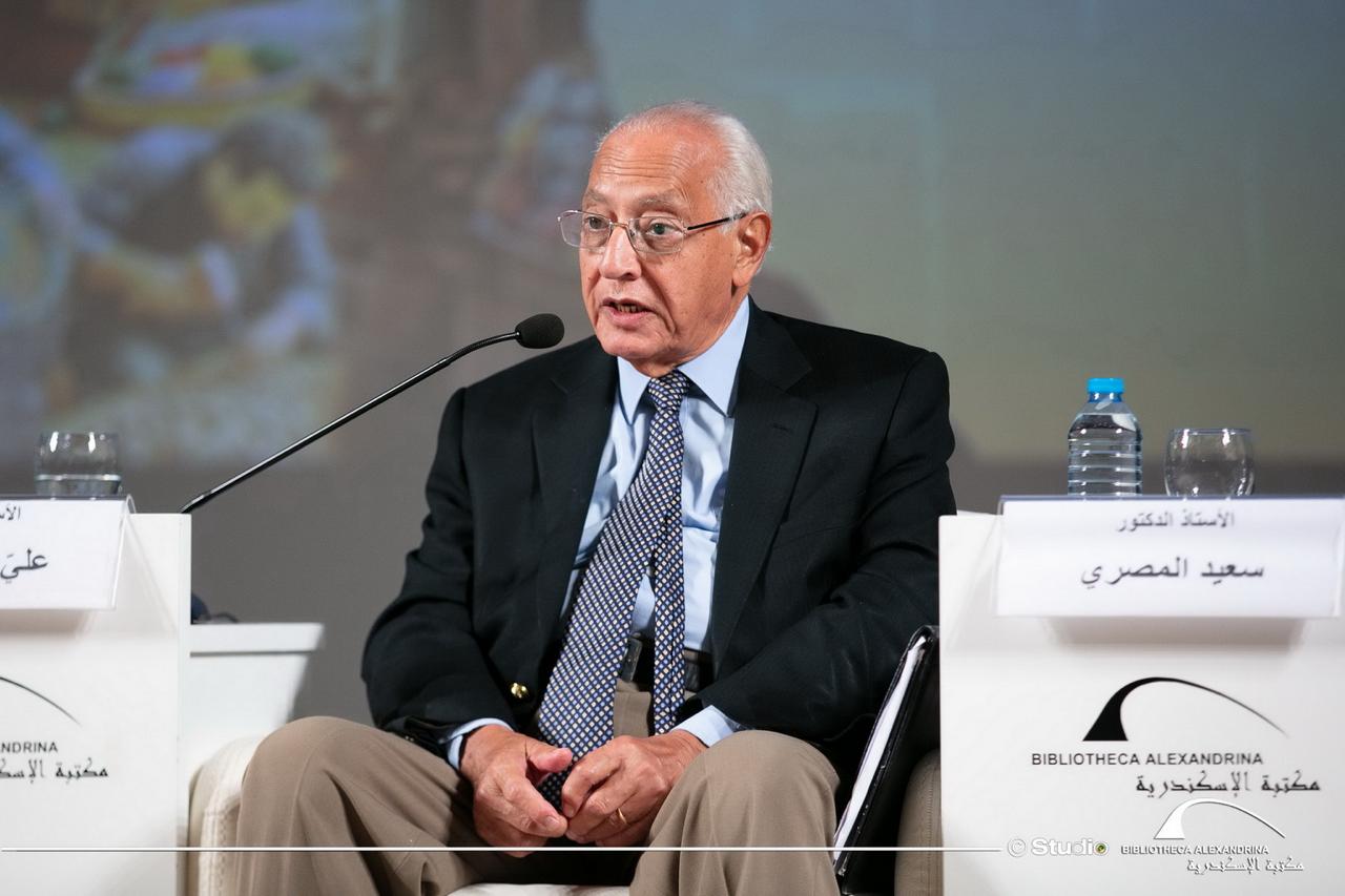 الدكتور علي الدين هلال أستاذ العلوم السياسية