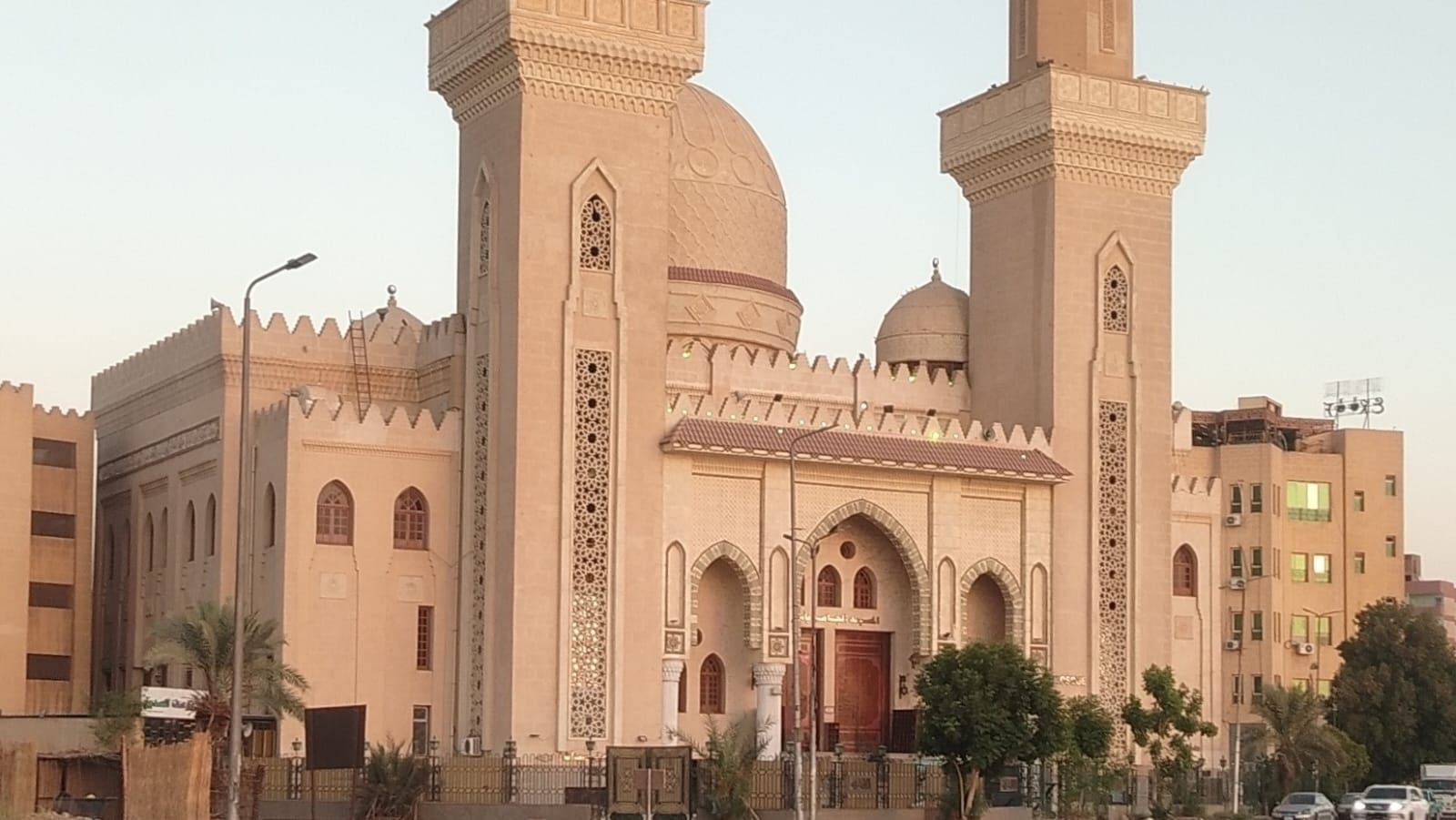 واجهة المسجد واجهة المسجد