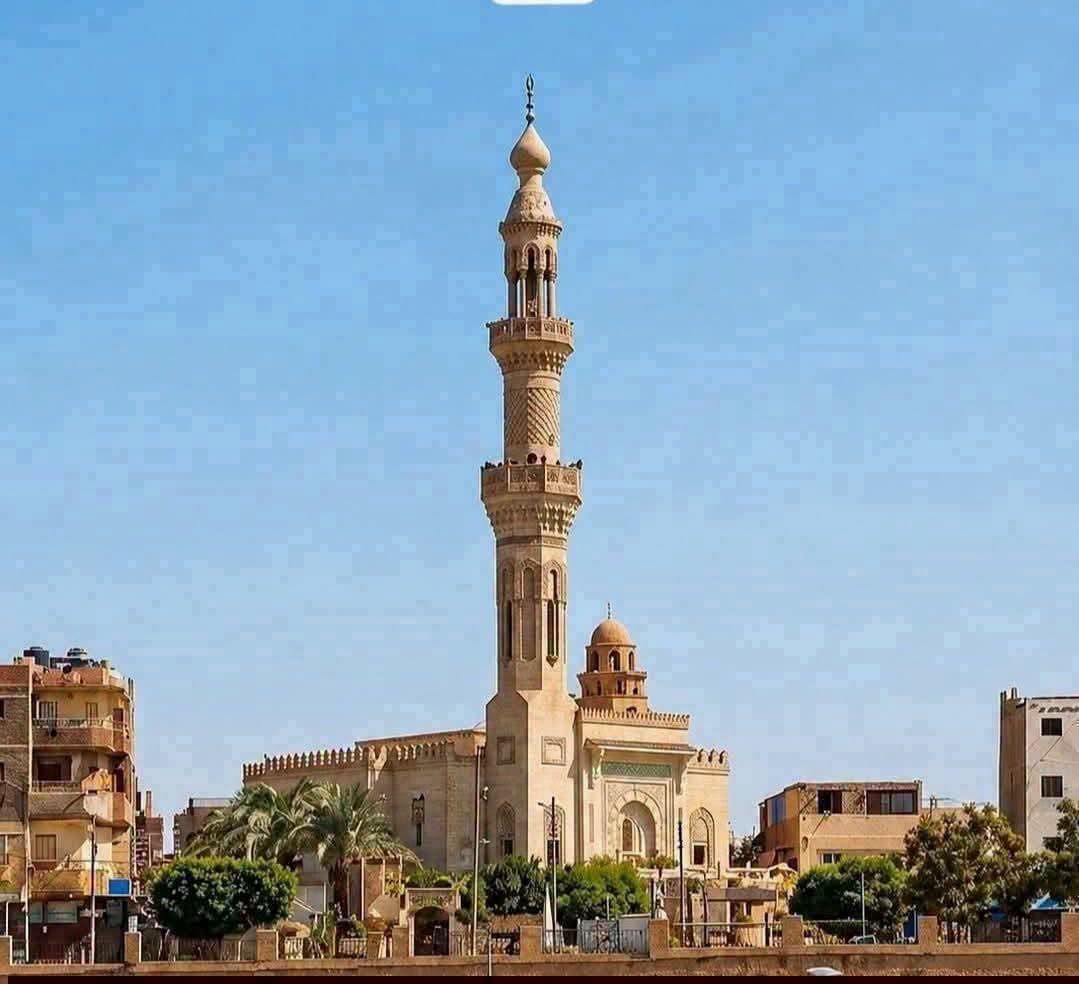 المئذنة شاهدةً على عراقة الإسلام في صعيد مصر