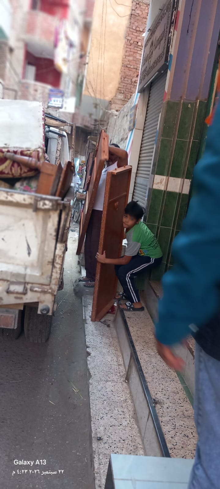 خلال نقل الأثاث