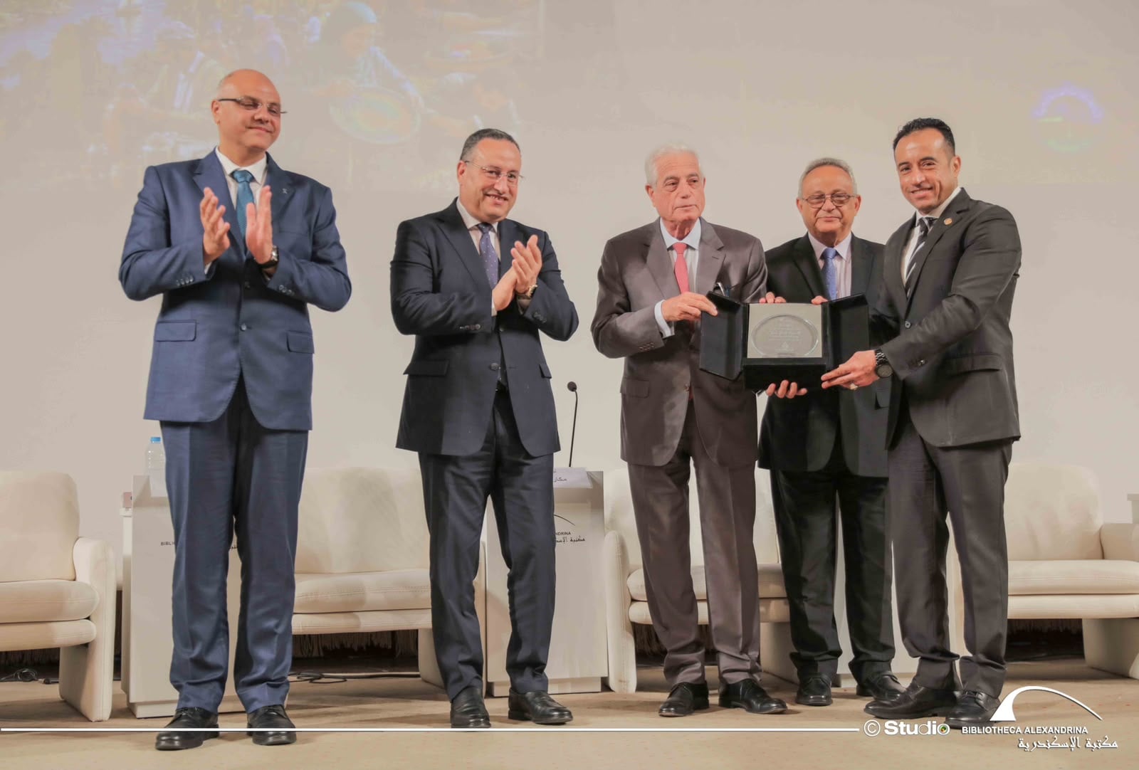 جلسات المؤتمر فى يومه الثالث (3)