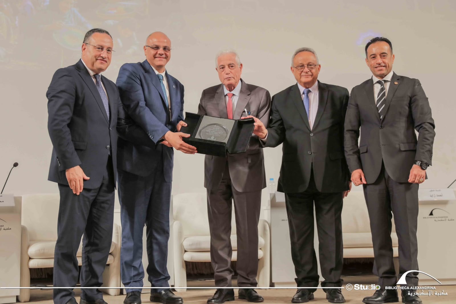 جلسات المؤتمر فى يومه الثالث (2)