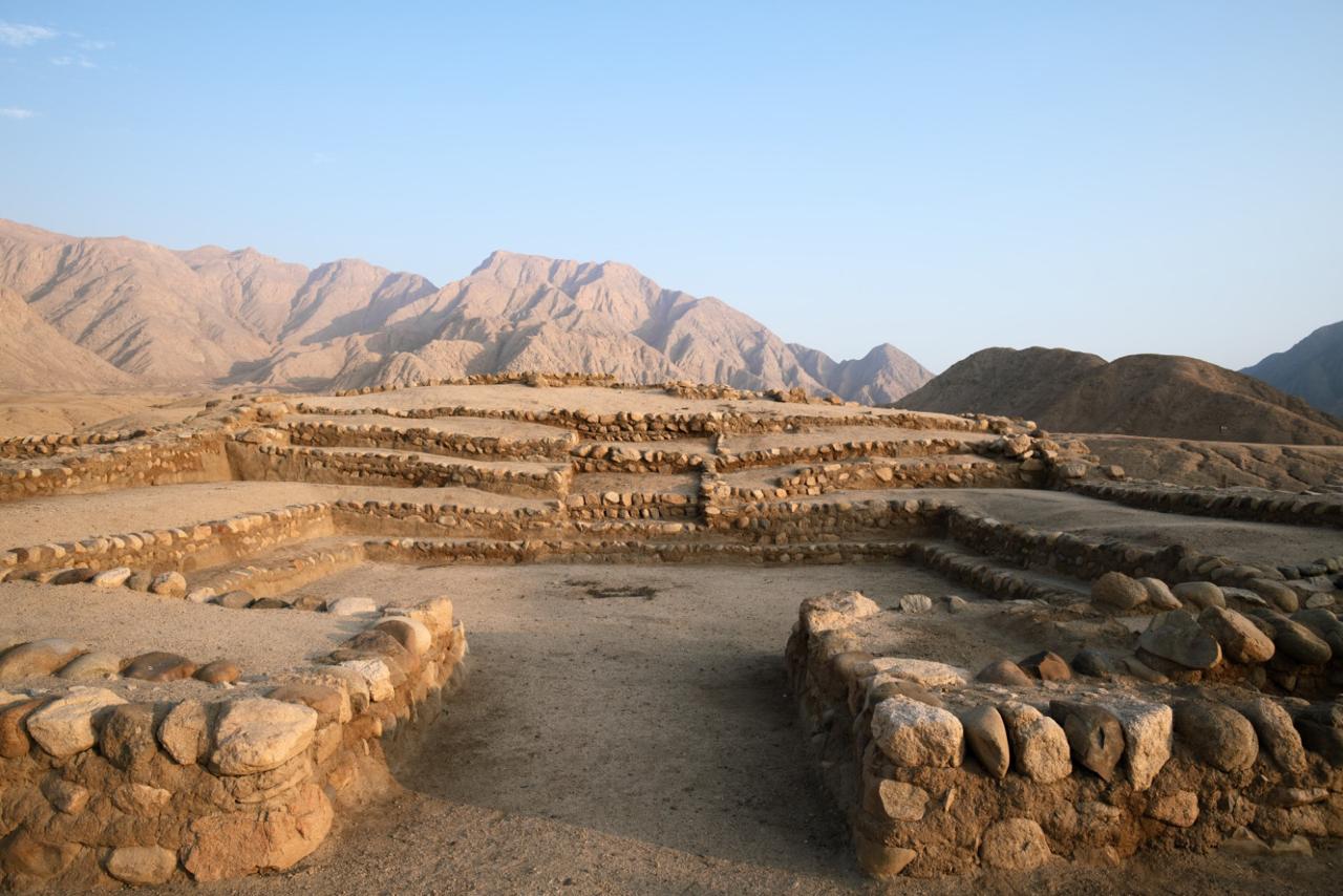 معرض عن بيرو (2)