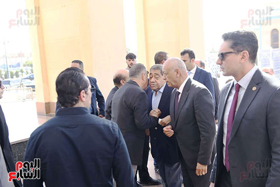 المستشار عبد المجيد محمود ضمن المشيعين المستشار عبد المجيد محمود ضمن المشيعين