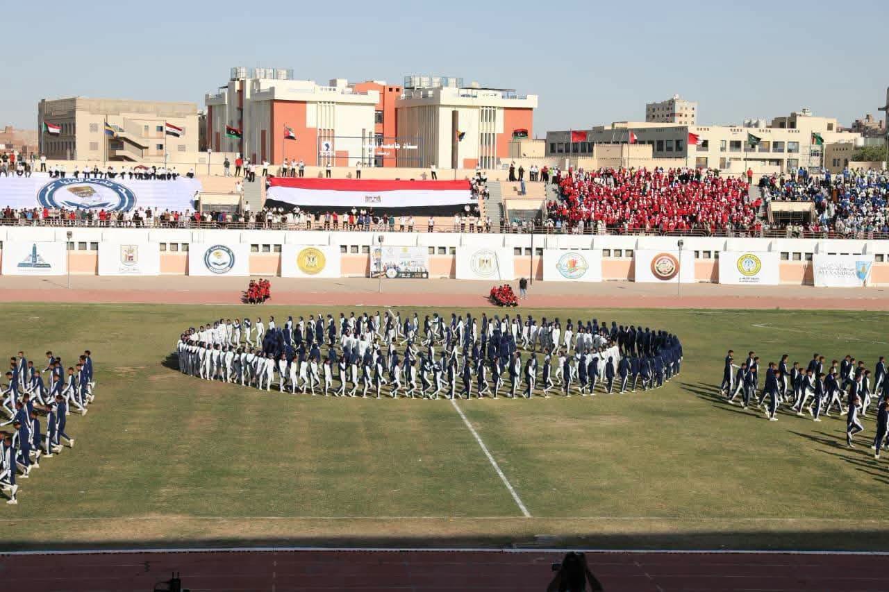 جانب من العروض بأسبوع شباب الجامعات بالمنيا