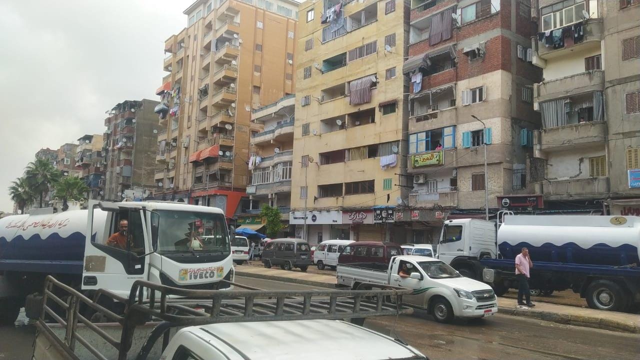 سيارات الصرف الصحي