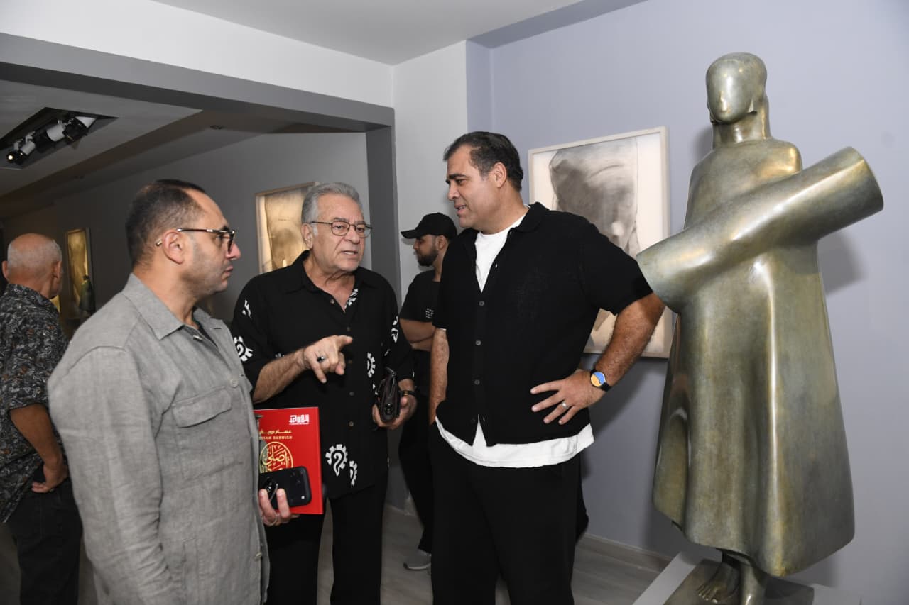 الفنان الكبير أحمد نوار مع الفنان عصام درويش