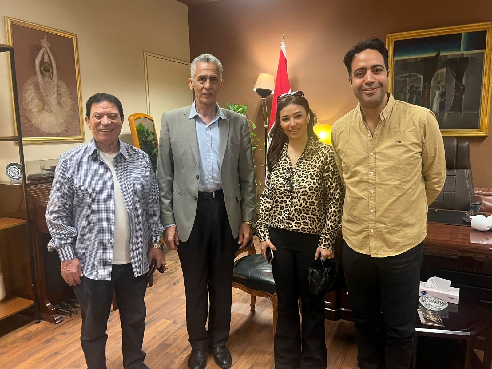 نجوم الفن فى الاوبرا (2)