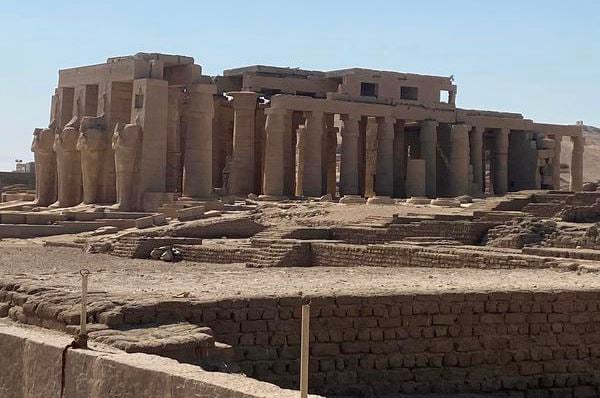 مقر معبد الرمسوم فى منطقة البر الغربى