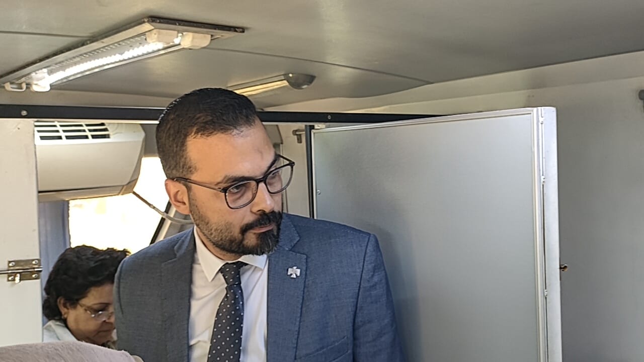 وكيل صحة سوهاج يتفقد الخدمات  المقدمة للمواطنين (3)